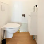 Апартаменты Awesome In With Wifi *